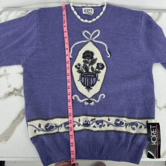 Vintage Wool Angora Embroidered Sweater M Purple Fairy Cottage Scalloped Neck - Picture 4 of 14